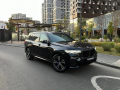  BMW X7  (Garage) 